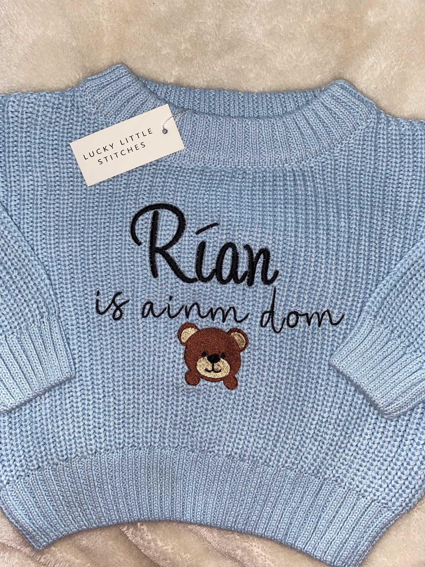 Blue - Is ainm dom