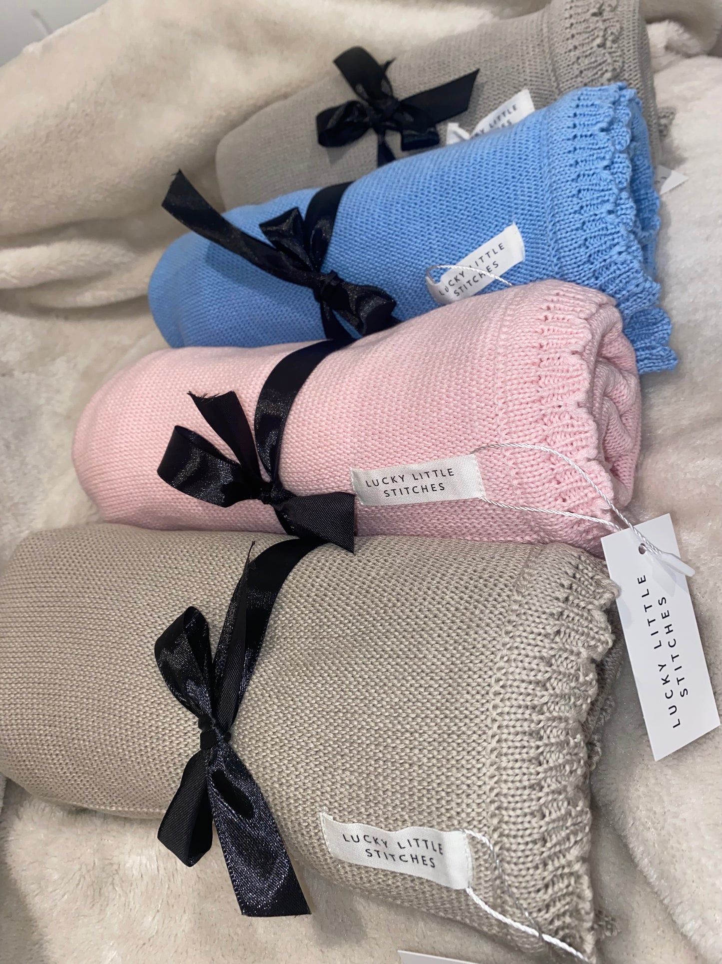 Scallop Edge Blanket