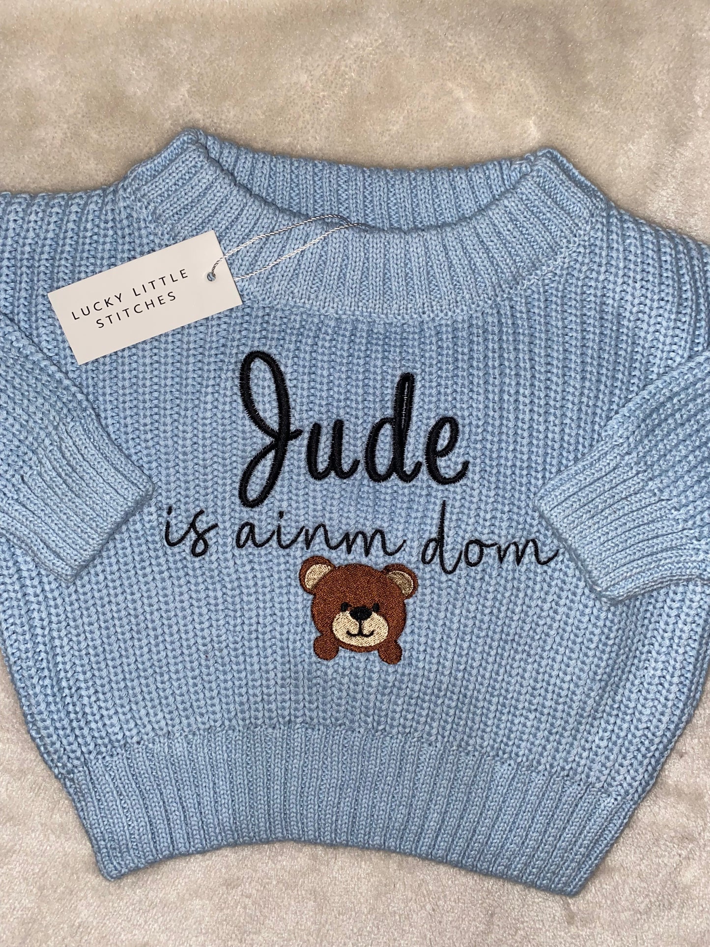 Blue - Is ainm dom